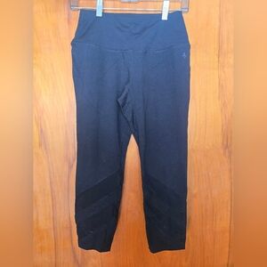 Torrid Active Mesh Black Leggings Capri Length